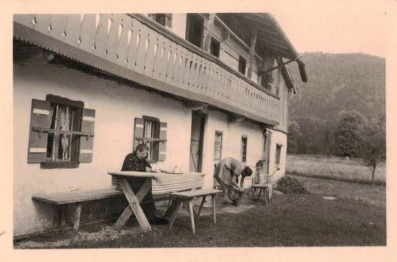 Dankllehen mit Rossstall Dankllehen mit Rossstall