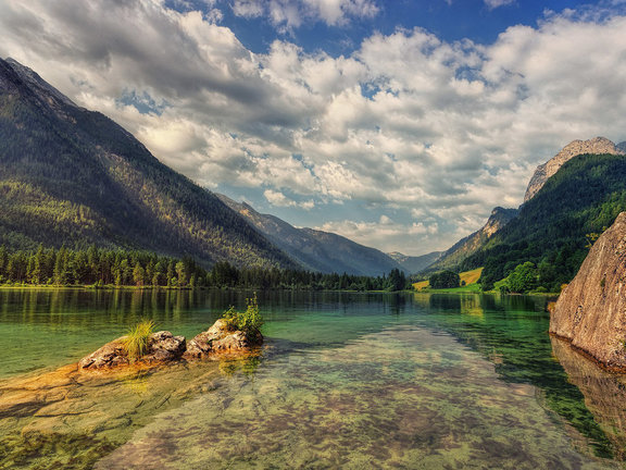 Bootsfahrt auf dem Hintersee Bootsfahrt auf dem Hintersee